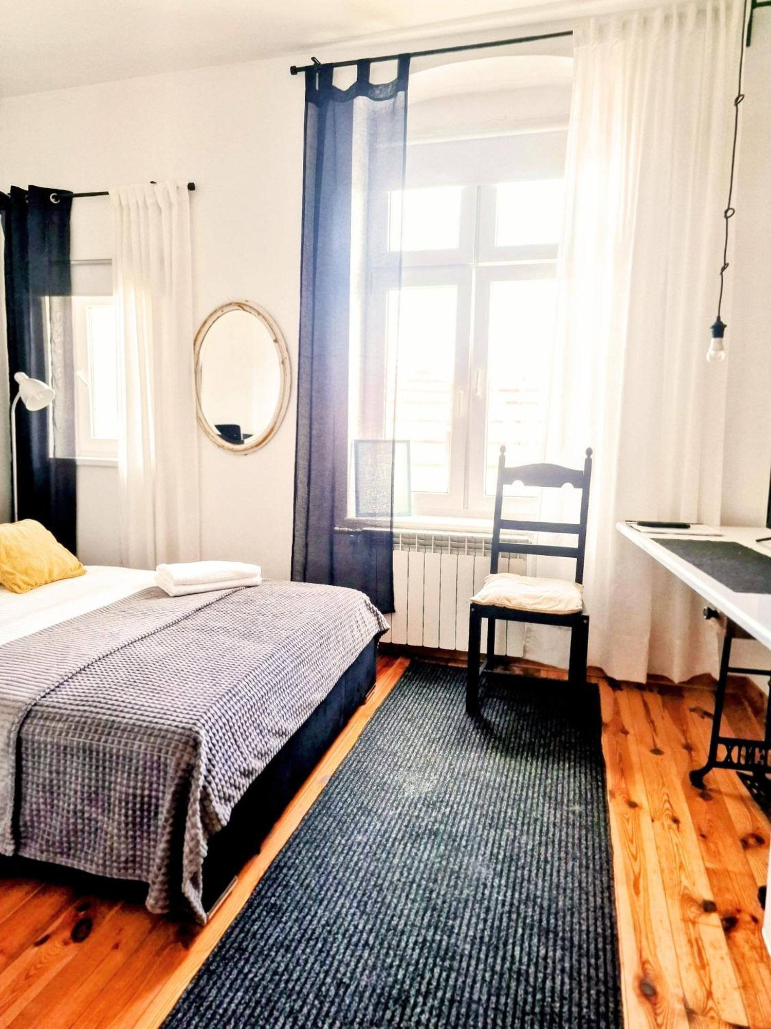 אלק Loft Rooms - Centrum - Bezplatny Parking מראה חיצוני תמונה